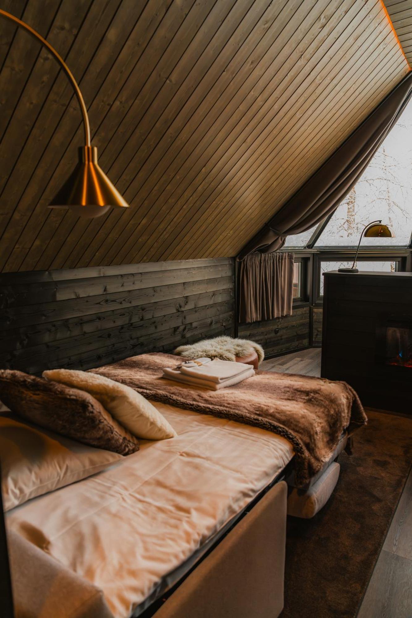 Tindasel Lodge Хела Екстериор снимка